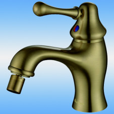 Смеситель для биде AKSY BAGNO Maya 502b Bronze однорычажный, короткий литой излив, бронза
