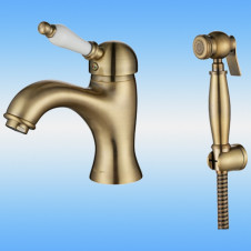 Смеситель для умывальника AKSY BAGNO Biti 322 Bronze однорычажный, с гигиенической лейкой, бронза